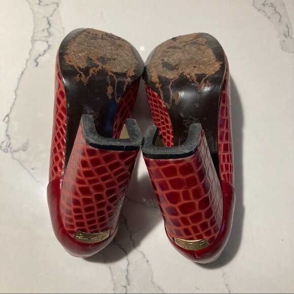 JOHN FLUEVOG Sz  9 Let Me Walk My Dreams Croc Skin Design U Shaped Heel Shoes - Picture 6 of 14